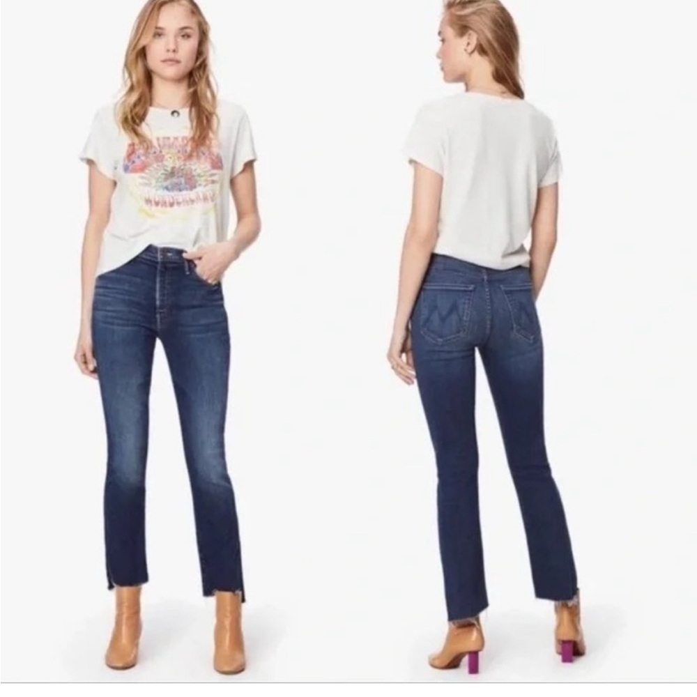 MOTHER The Insider Crop Step Fray Flared Jeans in Sweet And Sassy